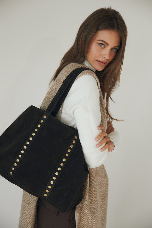 Bolso ante tachas marrón