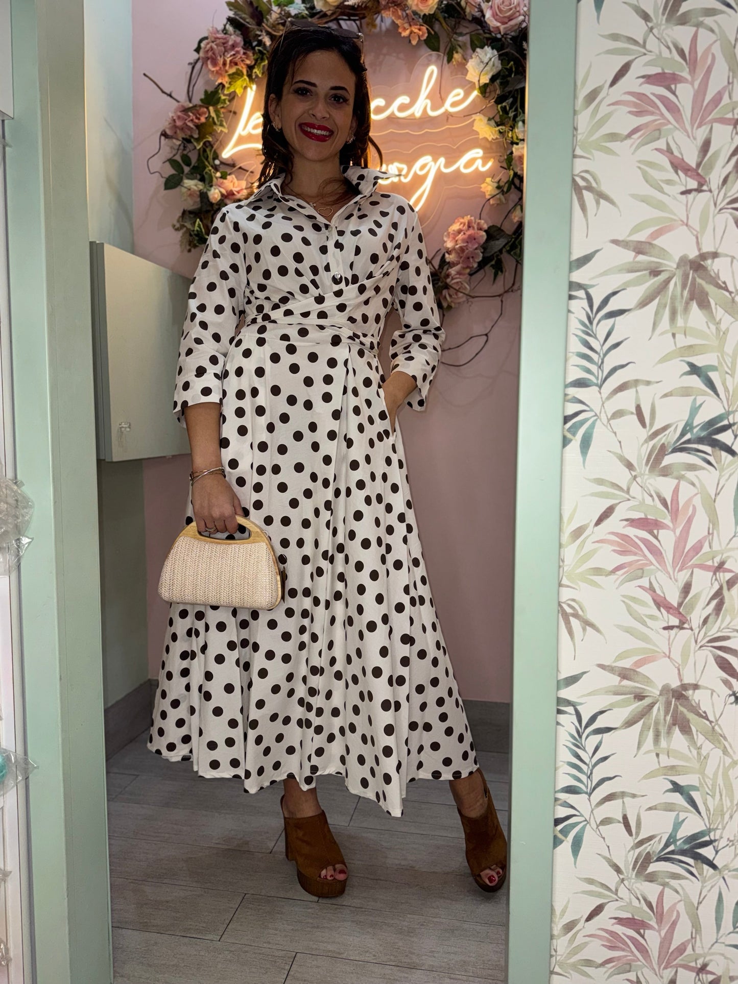 Paula - Vestido Camisero Midi Verde con Topos