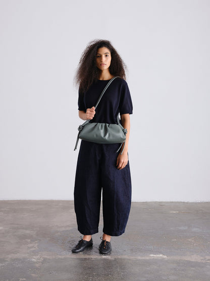 Clara – Bolso con Elegancia Escultural en Borgoña