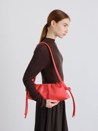 Clara – Bolso con Elegancia Escultural en Borgoña