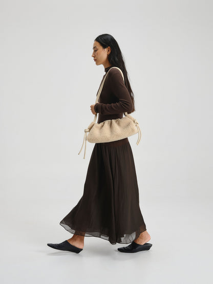 Clara – Bolso con Elegancia Escultural en Borgoña