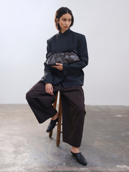 Clara – Bolso con Elegancia Escultural en Borgoña