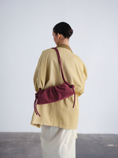 Clara – Bolso con Elegancia Escultural en Borgoña