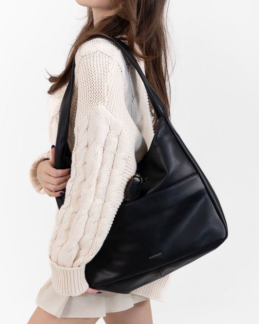 Bolso Hobo  – Tu Oficina Portátil con Estilo