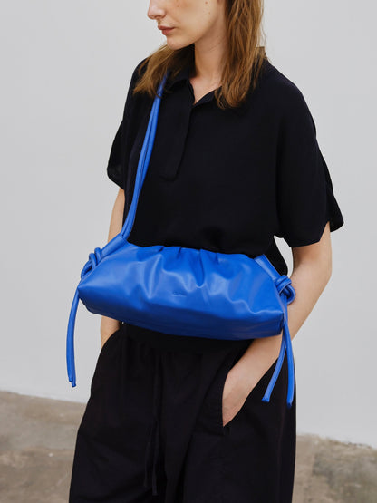 Clara – Bolso con Elegancia Escultural en Borgoña