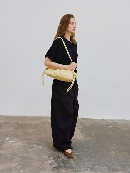 Clara – Bolso con Elegancia Escultural en Borgoña