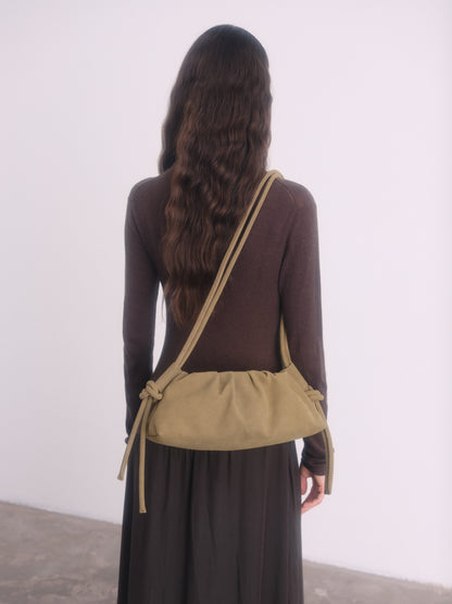 Clara – Bolso con Elegancia Escultural en Borgoña