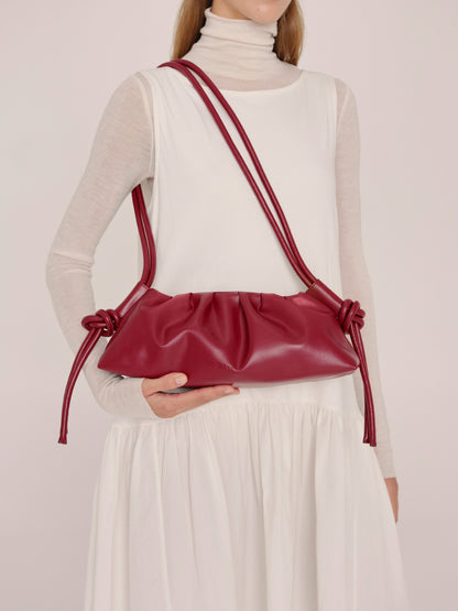 Clara – Bolso con Elegancia Escultural en Borgoña
