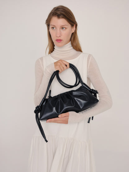 Clara – Bolso con Elegancia Escultural en Borgoña