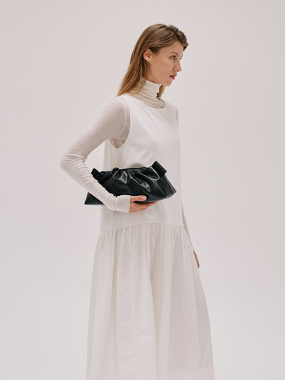 Clara – Bolso con Elegancia Escultural en Borgoña