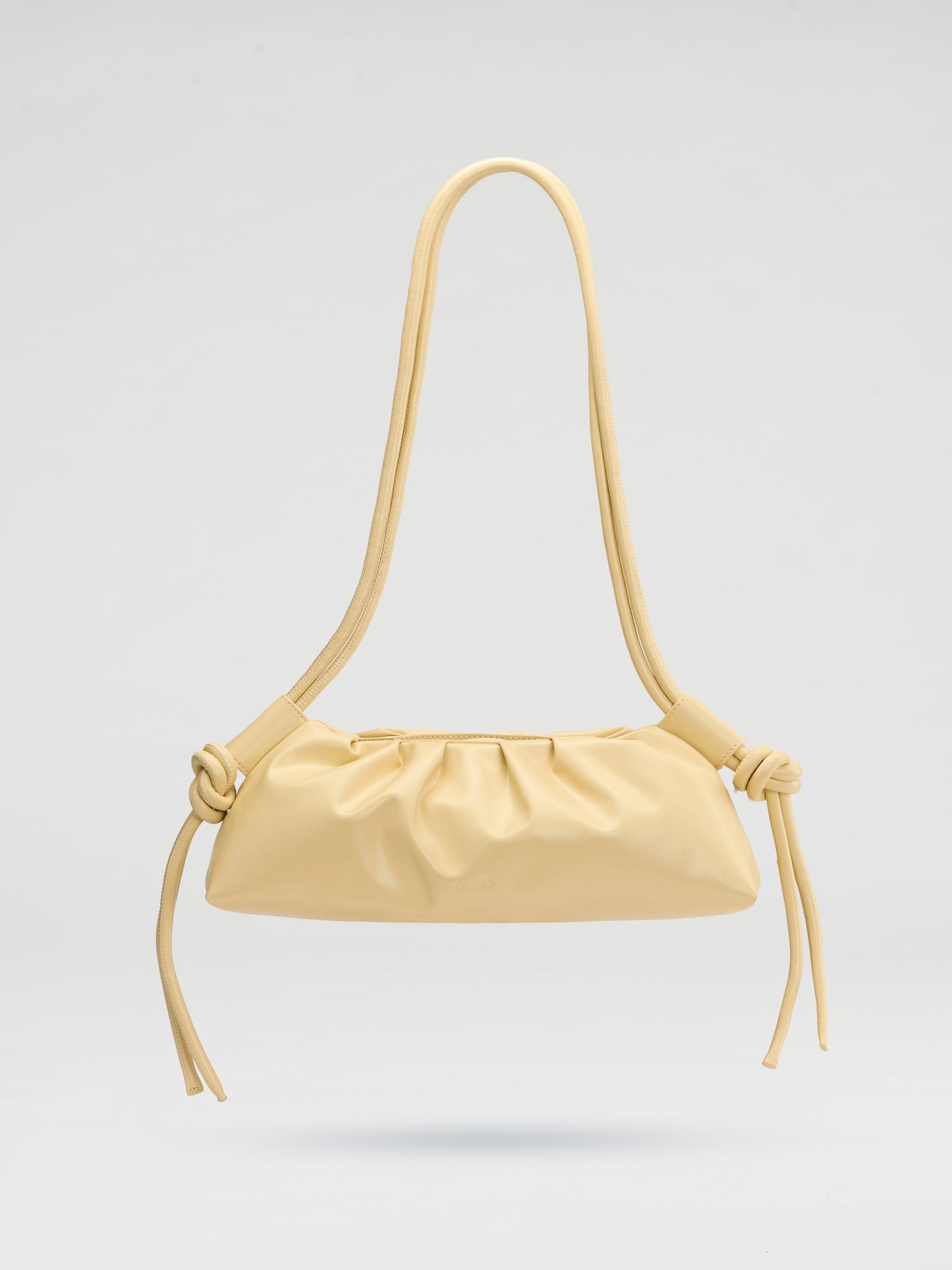 Clara – Bolso con Elegancia Escultural en Borgoña