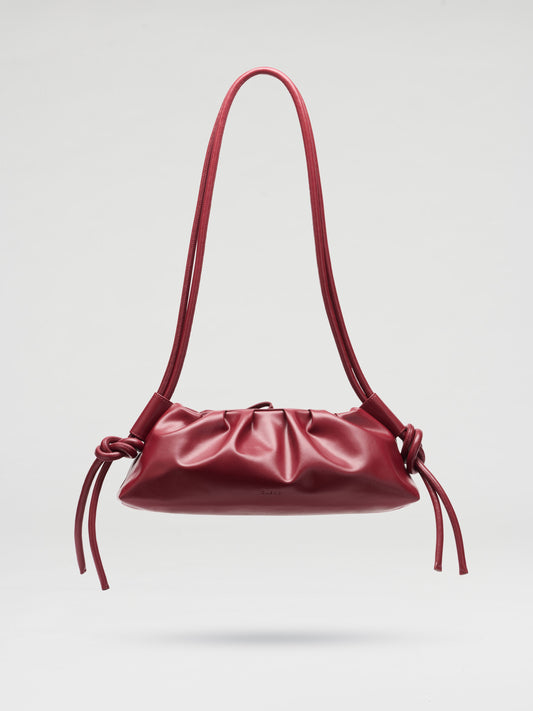 Clara – Bolso con Elegancia Escultural en Borgoña