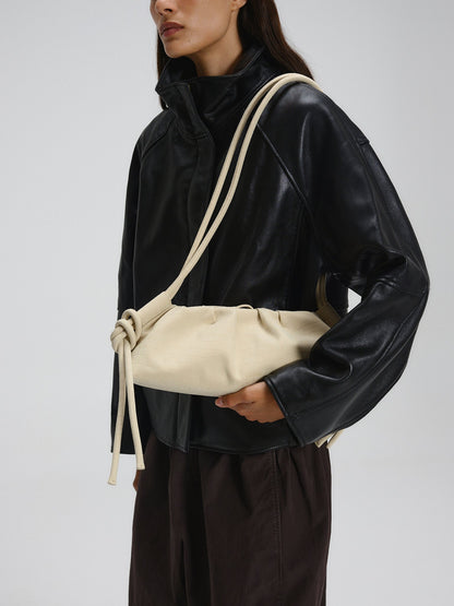Clara – Bolso con Elegancia Escultural en Borgoña