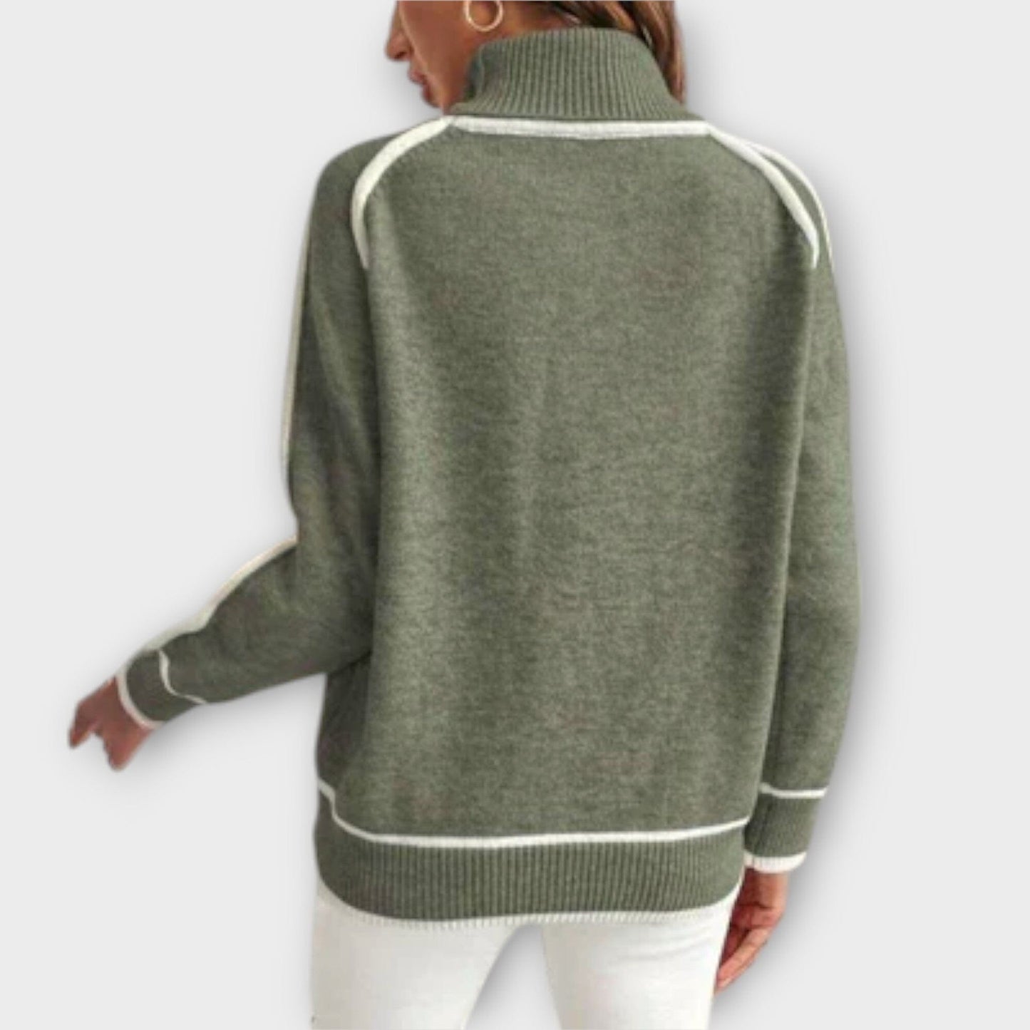 Suéter de punto lujo en verde oliva que combina estilo y confort