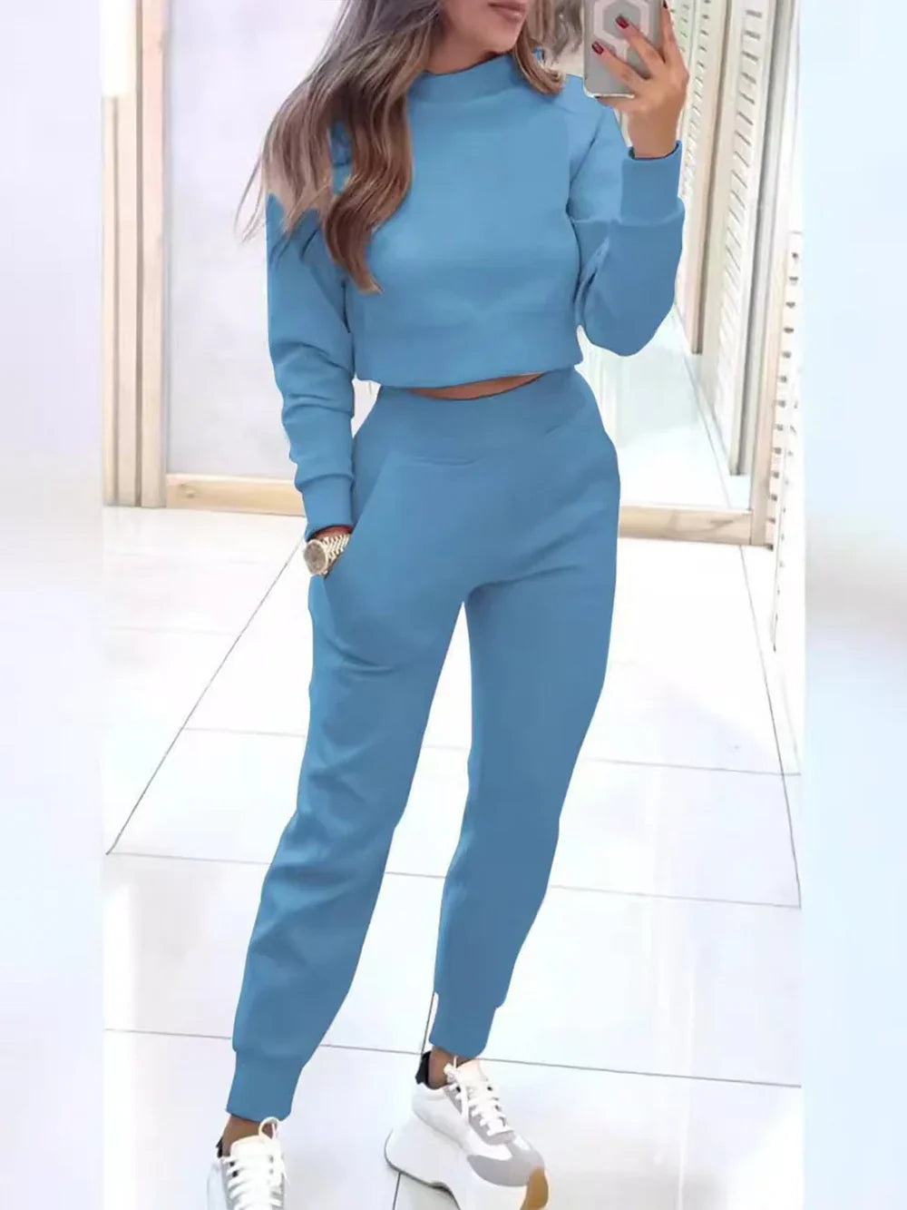 Conjunto Fit: Energía, Estilo y Comodidad Urbana