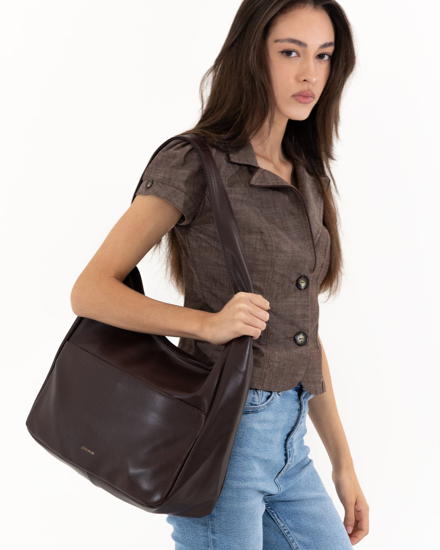 Bolso Hobo  – Tu Oficina Portátil con Estilo